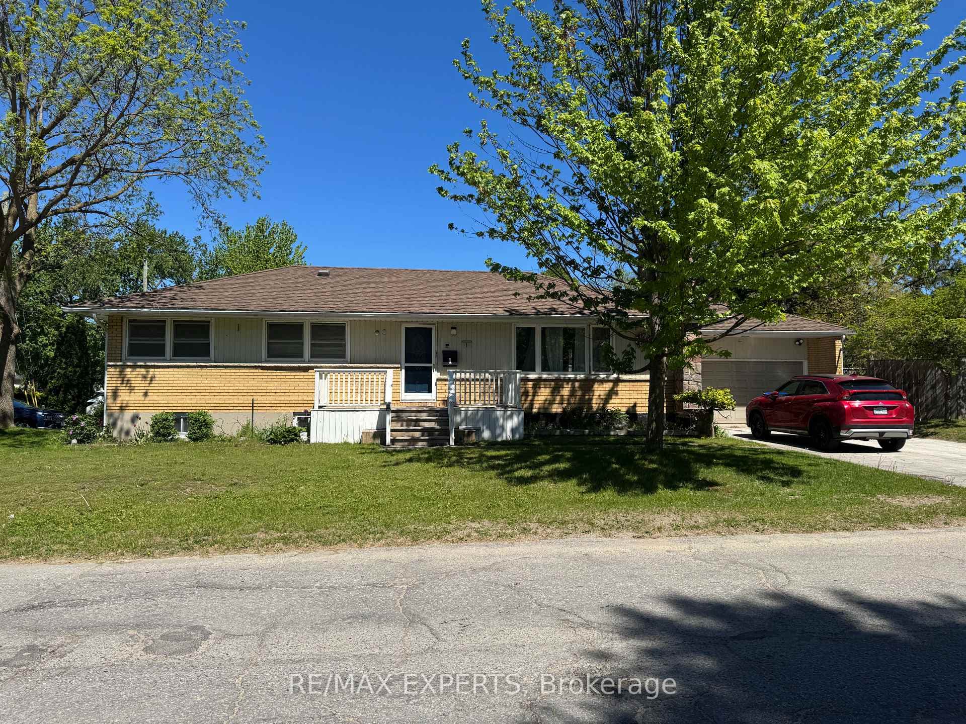 1 Erie Street, Collingwood, ON L9Y 1P3