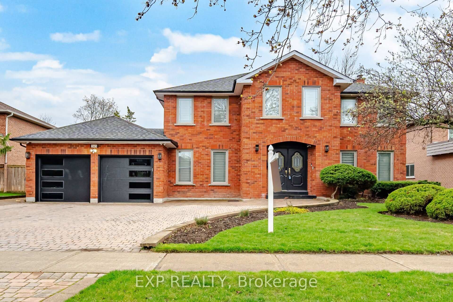 265 Wycliffe Avenue, Vaughan, ON L4L 3N7