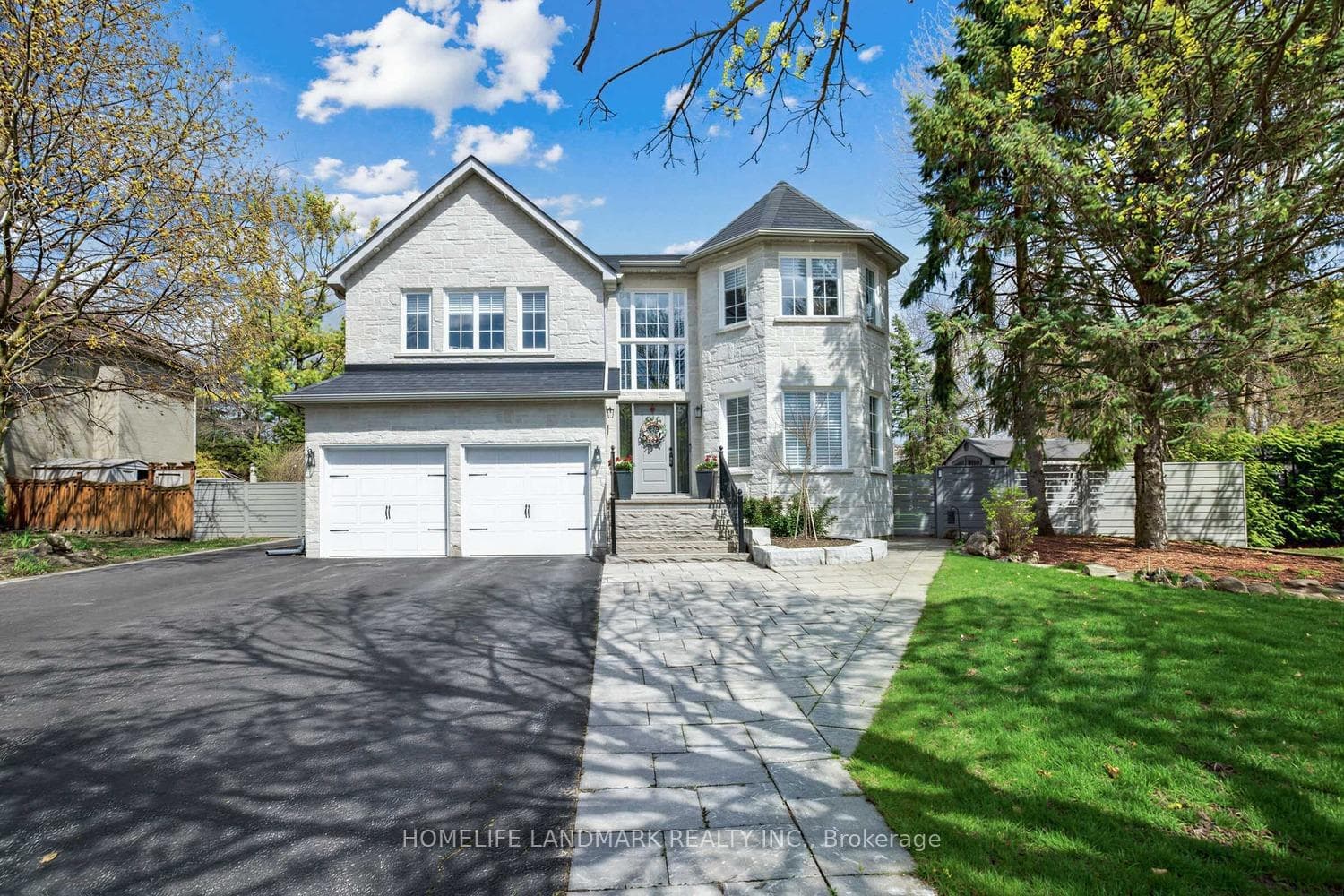 1098 Secretariate Road, Newmarket, ON L3X 1M3