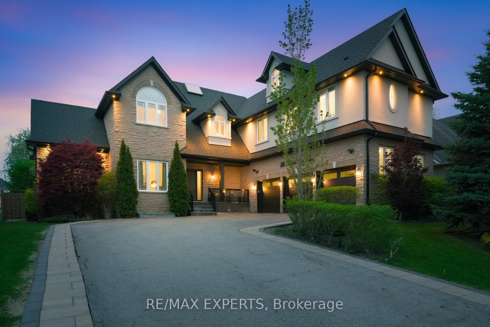 56 Mapledown Way, Vaughan, ON L6A 4A8