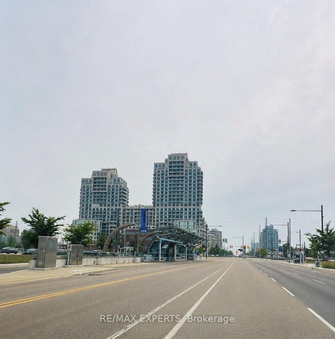 9205 Yonge Street 1611, Richmond Hill, ON L4C 1V5