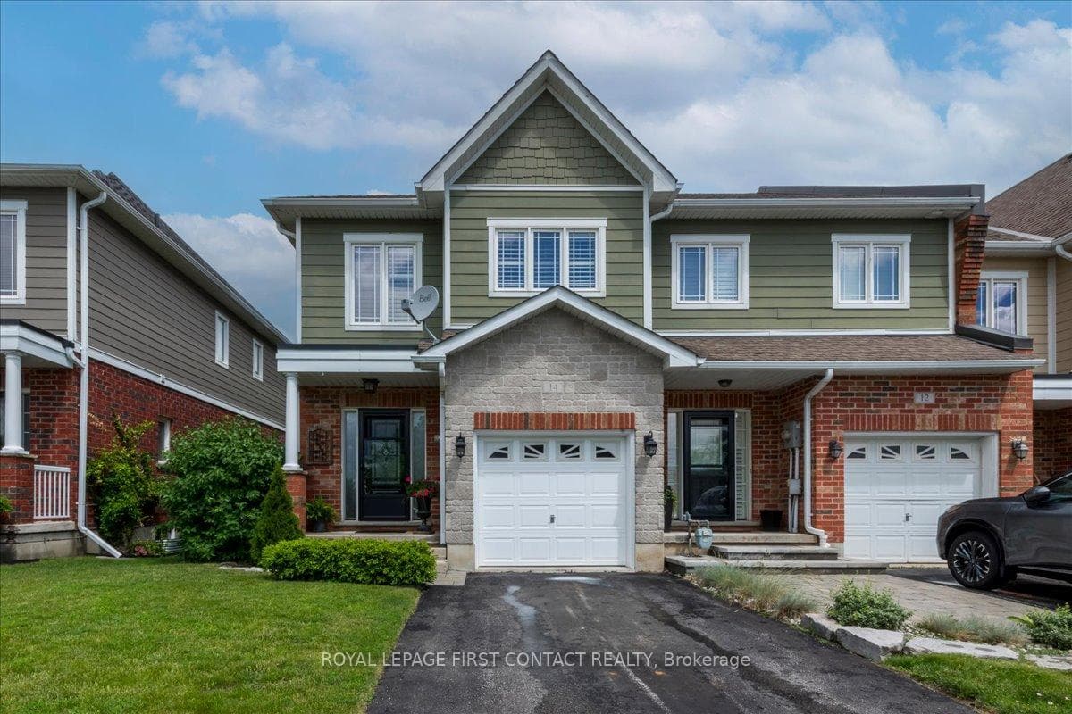 14 Claudio Crescent, Barrie, ON L4N 9E2