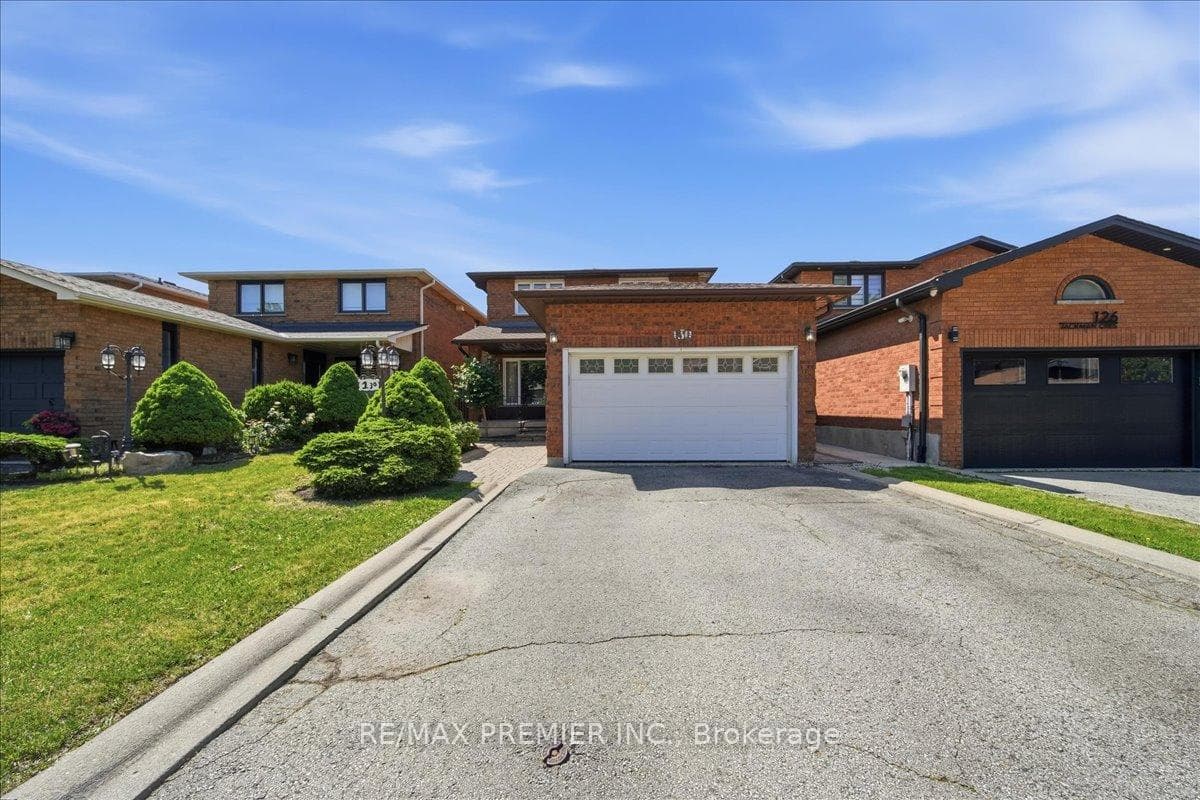 130 Jackman Crescent, Vaughan, ON L4L 6P2