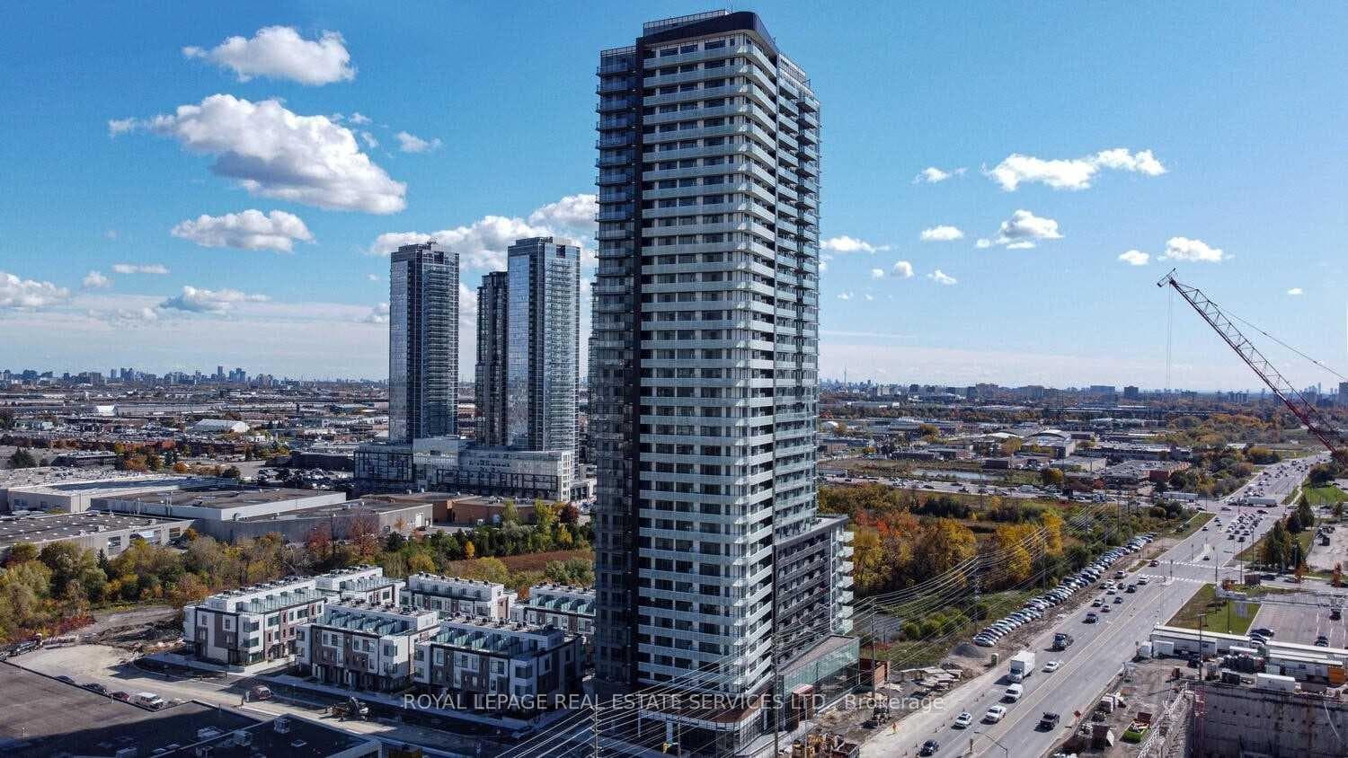 7895 Jane Street E 2118, Vaughan, ON L4K 2M7