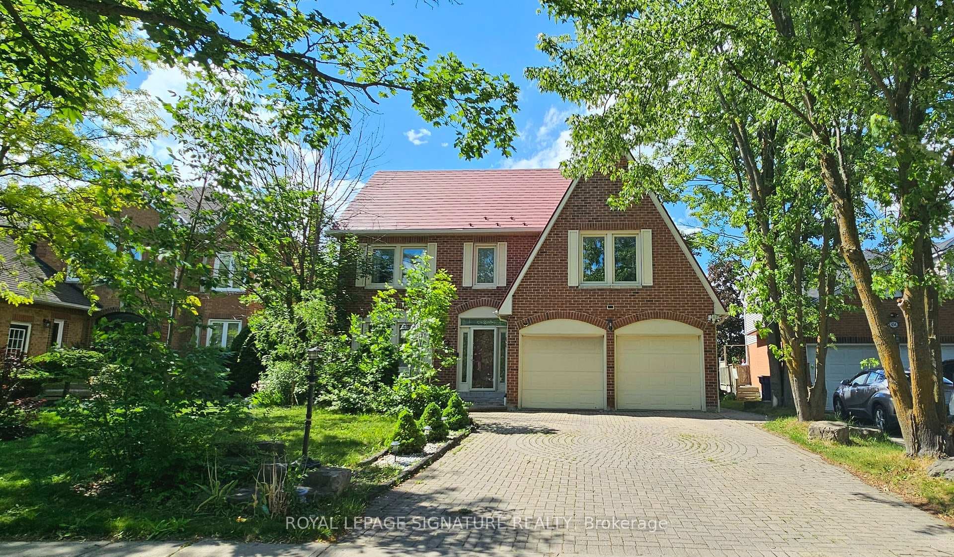 432 Alex Doner Drive, Newmarket, ON L3X 1C5