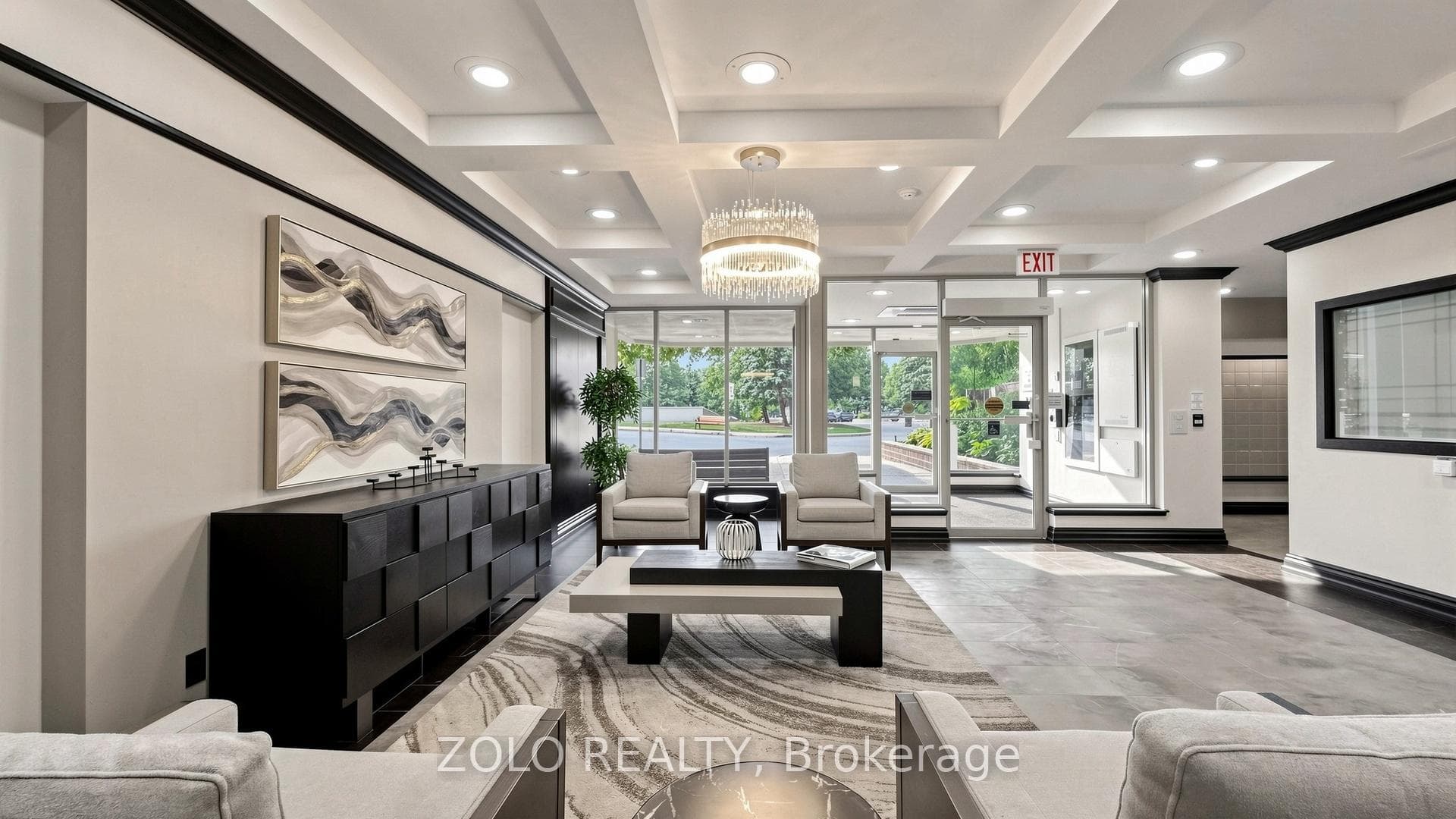 91 Townsgate Drive 704, Vaughan, ON L4J 8E8