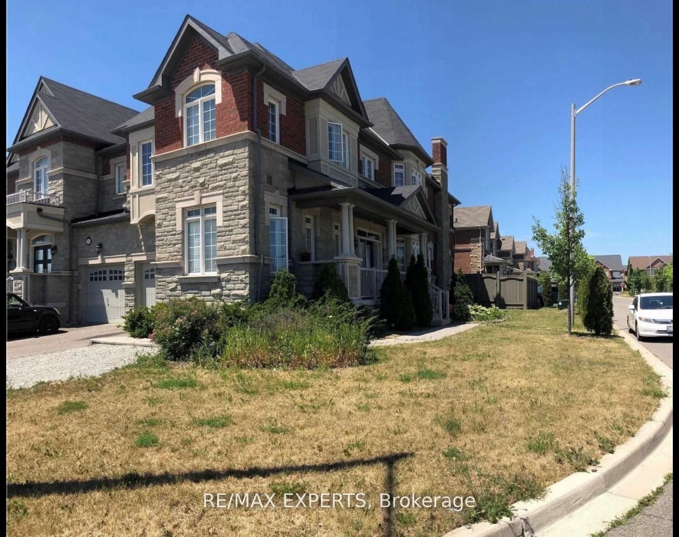 87 Spruce Pine Crescent, Vaughan, ON L6A 0X7