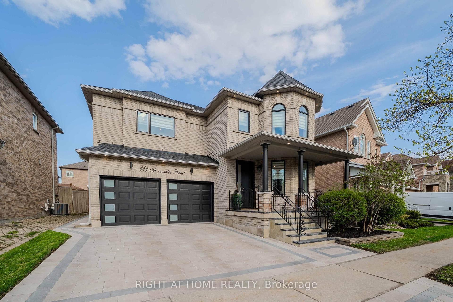 111 Forecastle Road, Vaughan, ON L4K 5H9