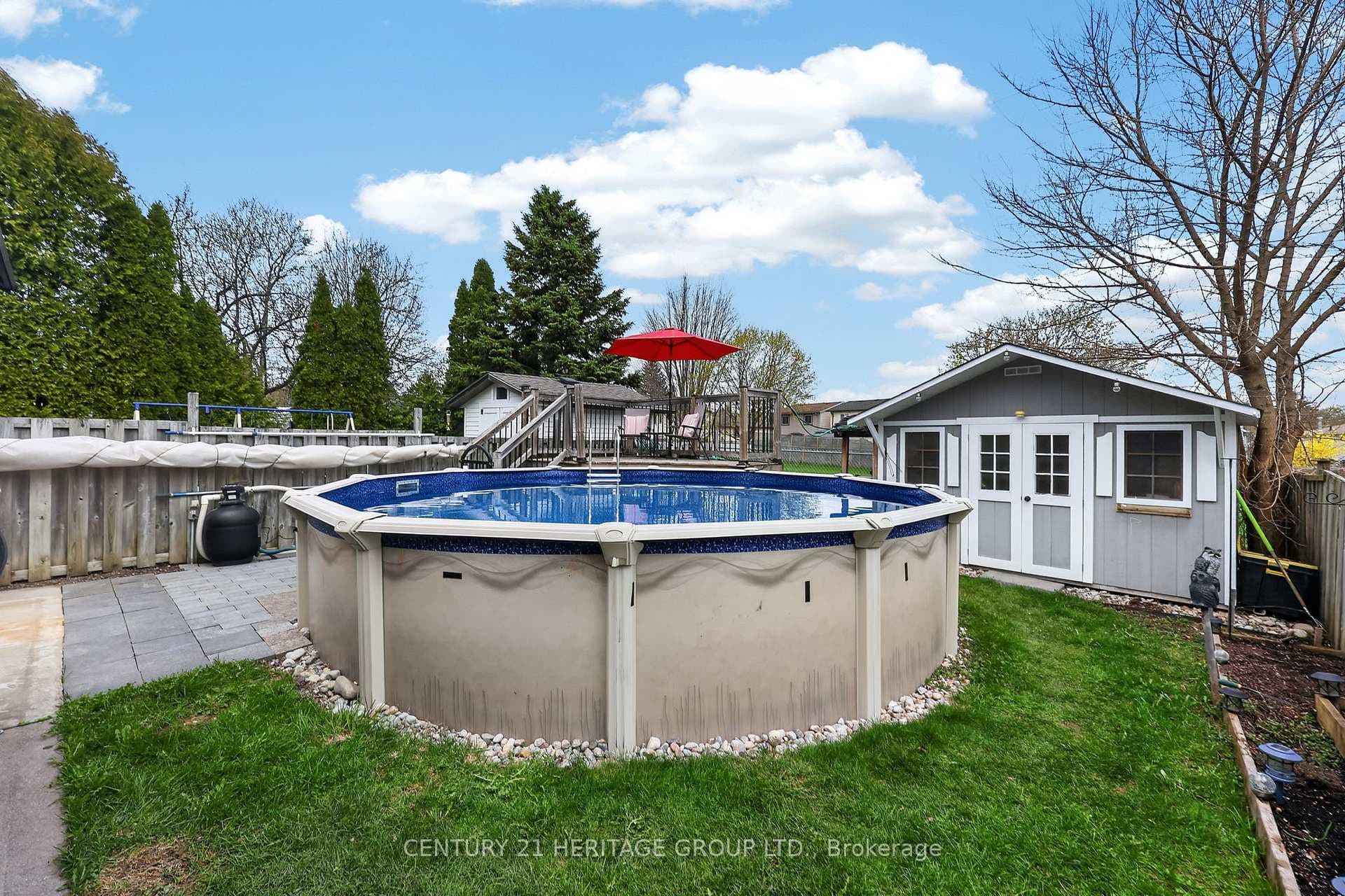 27 Longview Drive, Bradford West Gwillimbury, ON L3Z 2H4