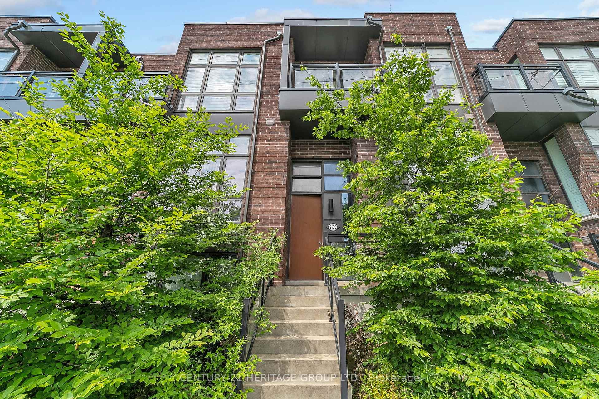 9136 Bathurst Street, Vaughan, ON L4J 0K1