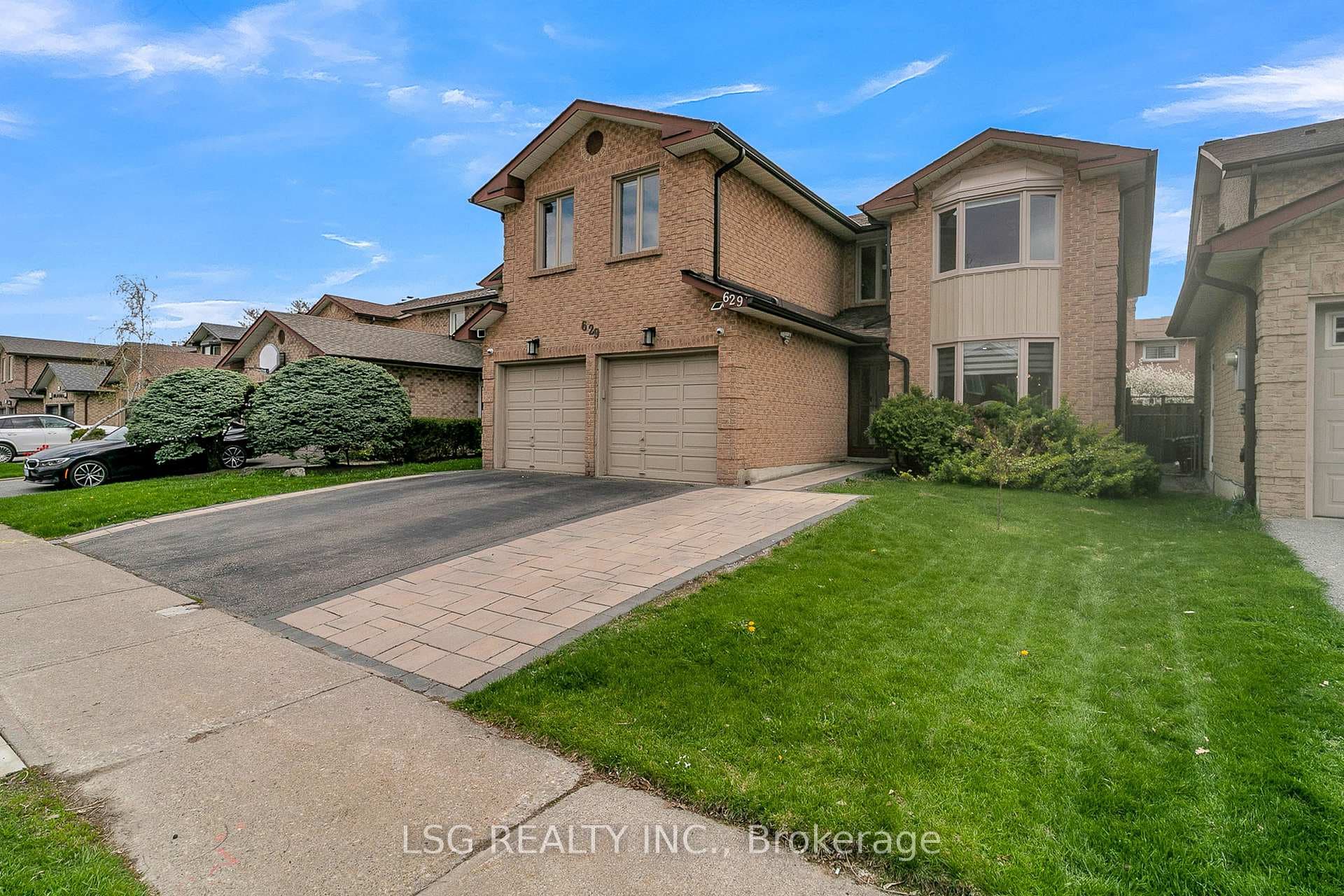 629 York Hill Boulevard, Vaughan, ON L4J 5L9