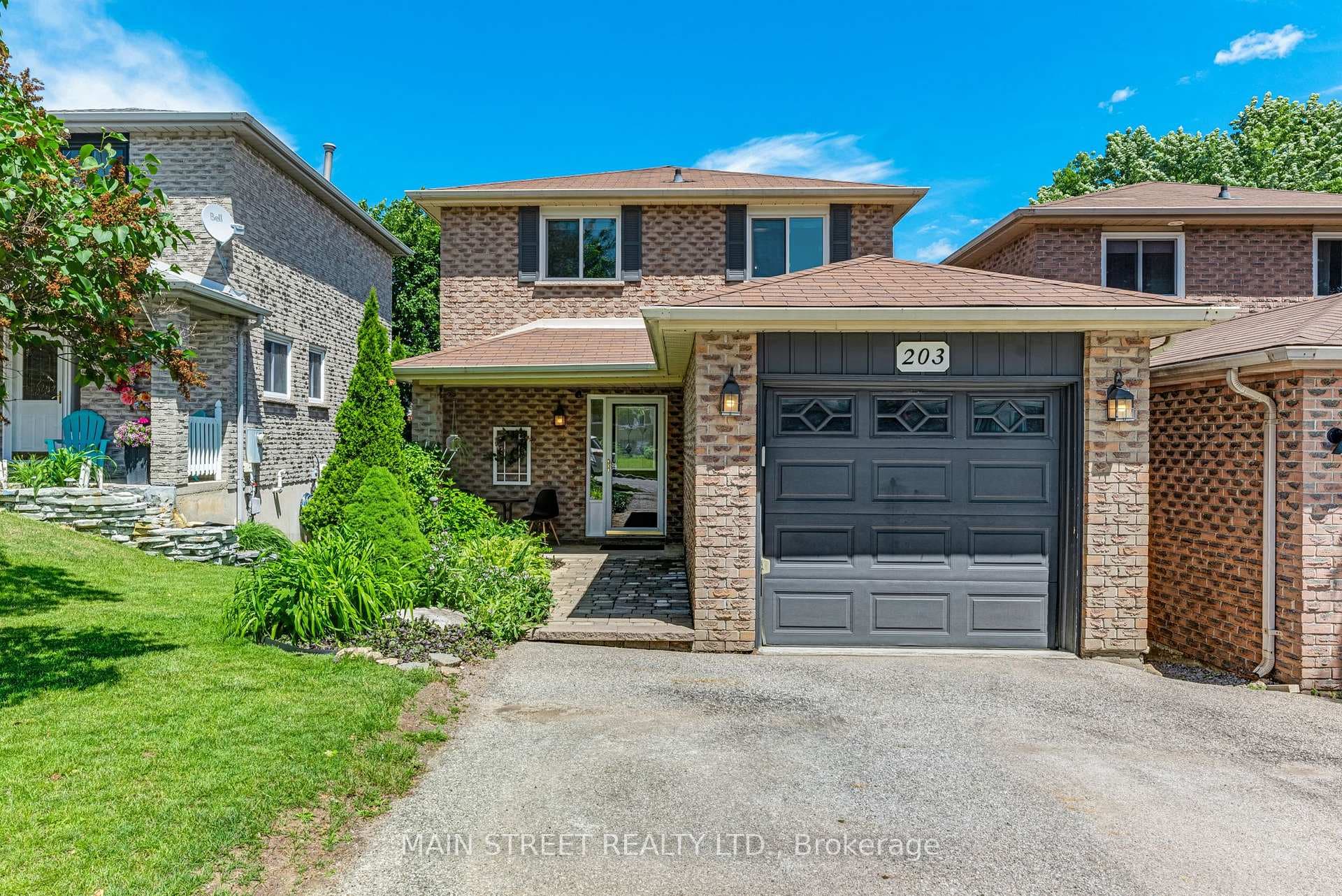 203 Colborne Street, Bradford West Gwillimbury, ON L3Z 2R6