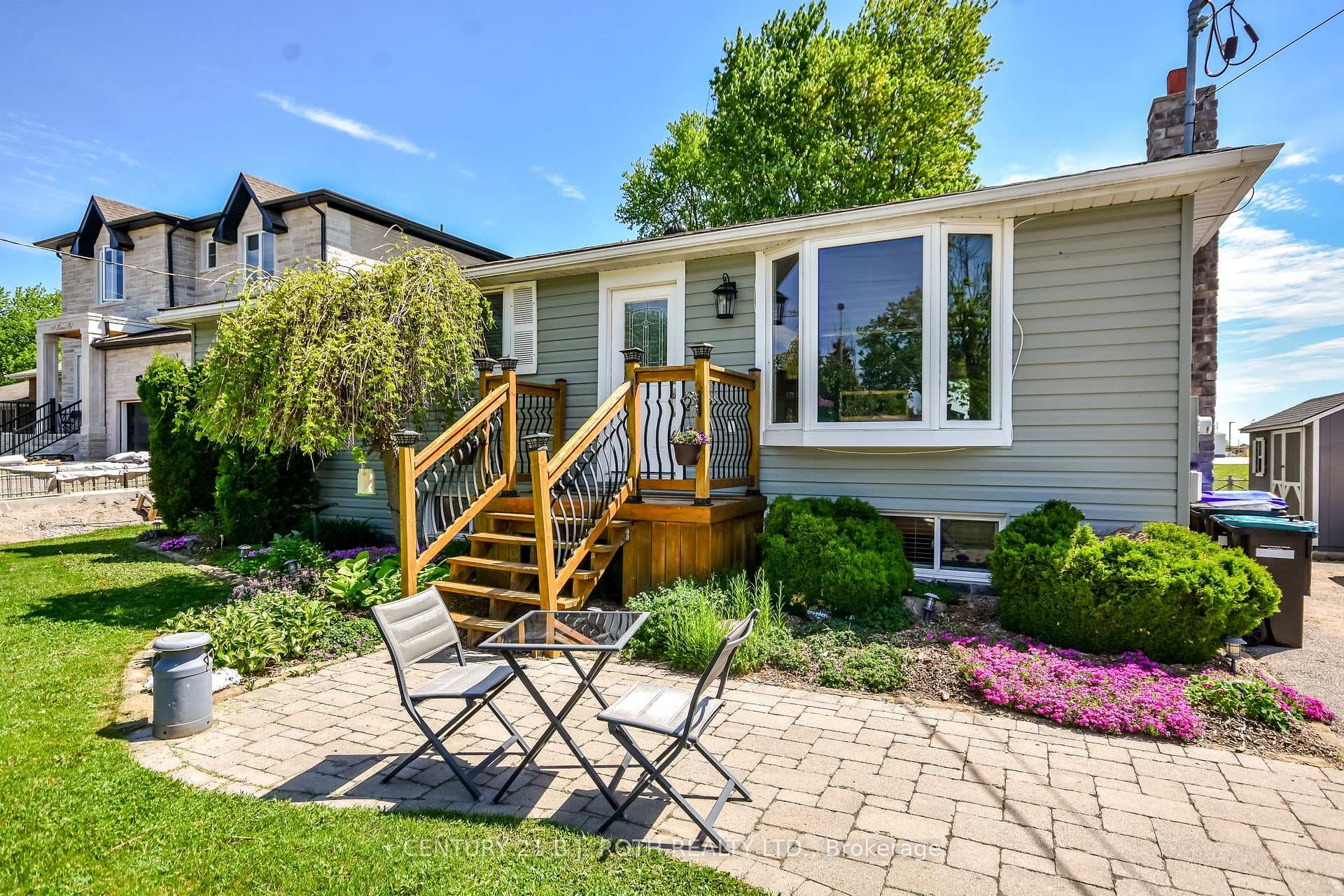 671 Simcoe Road, Bradford West Gwillimbury, ON L3Z 4B4