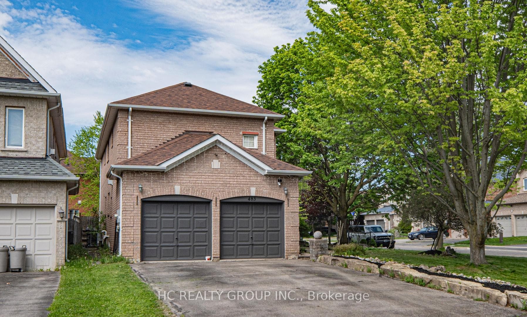 483 Menczel Crescent, Newmarket, ON L3X 2P6