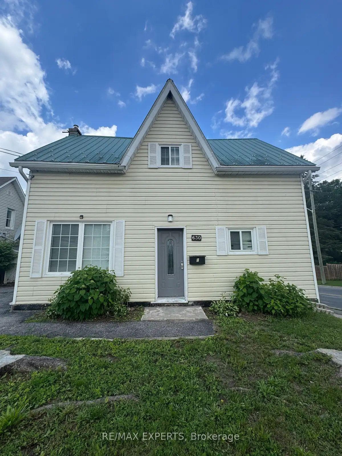 630 Dominion Avenue Unit B, Midland, ON L4R 1R6